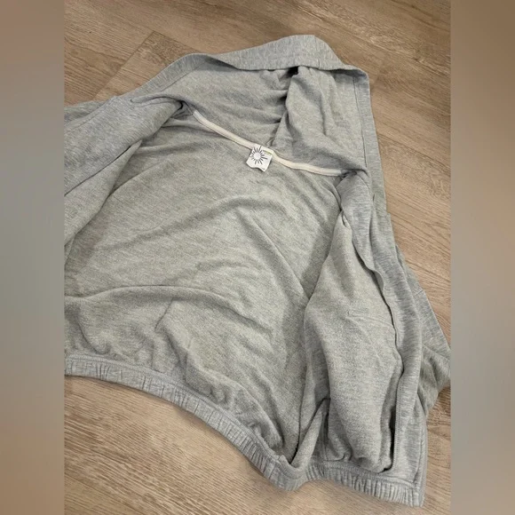 OFFLINE By Aerie OTT Cropped Full Zip Jacket Grey Sweatshirt Large - Picture 5 of 6